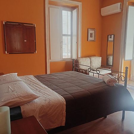 Chiara'S Home Torre del Greco Ngoại thất bức ảnh